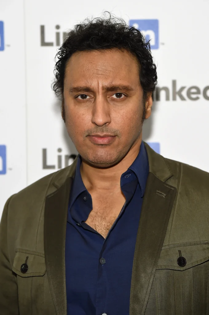 Aasif Mandvi 