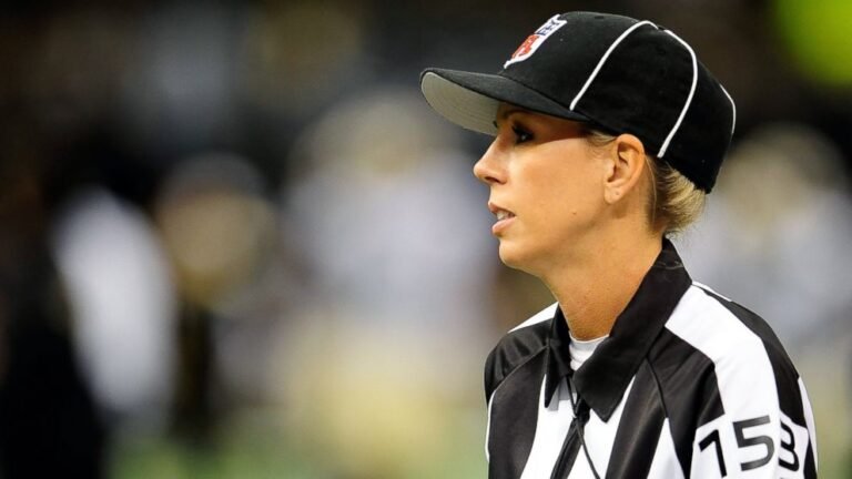 Sarah Thomas, NFL's 1st Full-Time Female Ref, Gets 2015 Season Assignment