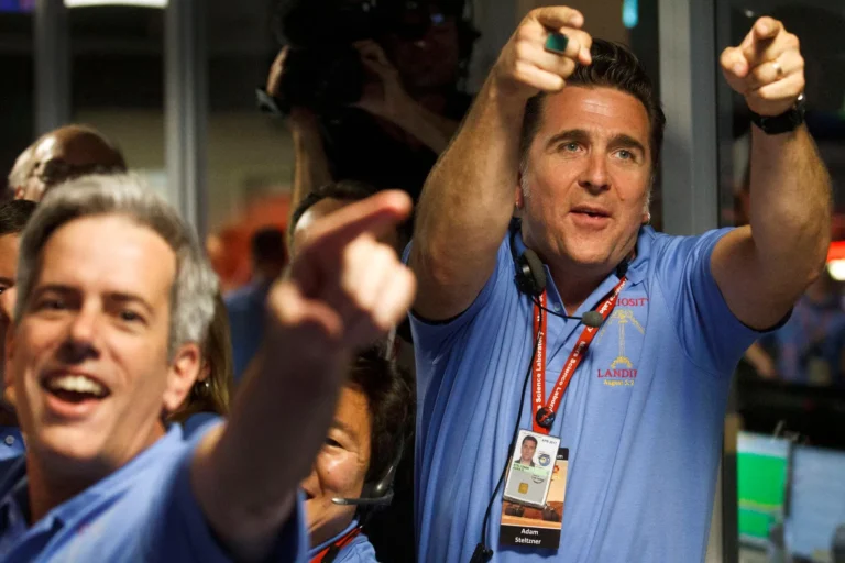 What Landing a Rover on Mars Teaches You About Leadership and Teamwork