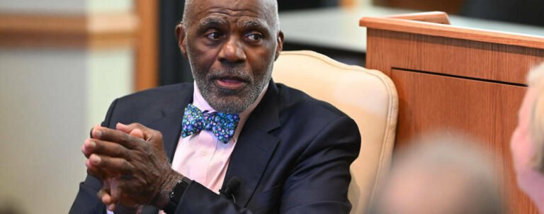 Justice Alan Page on football, civil rights, and doing justice – The Law School – University of Notre Dame